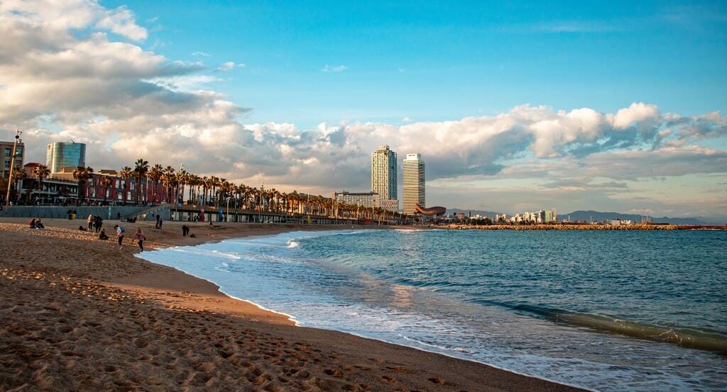 15 beste dingen om te doen in Barcelona (Spanje) 5 stranden in barcelona